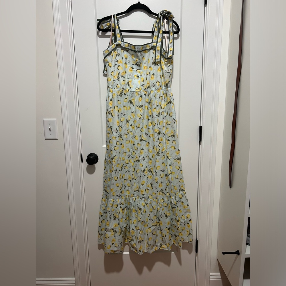 Gal Meets Glam lemon dress. Worn once. Size 6. Great condition.